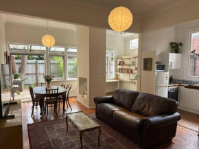 Artsy North Melbourne 2-Bedder
